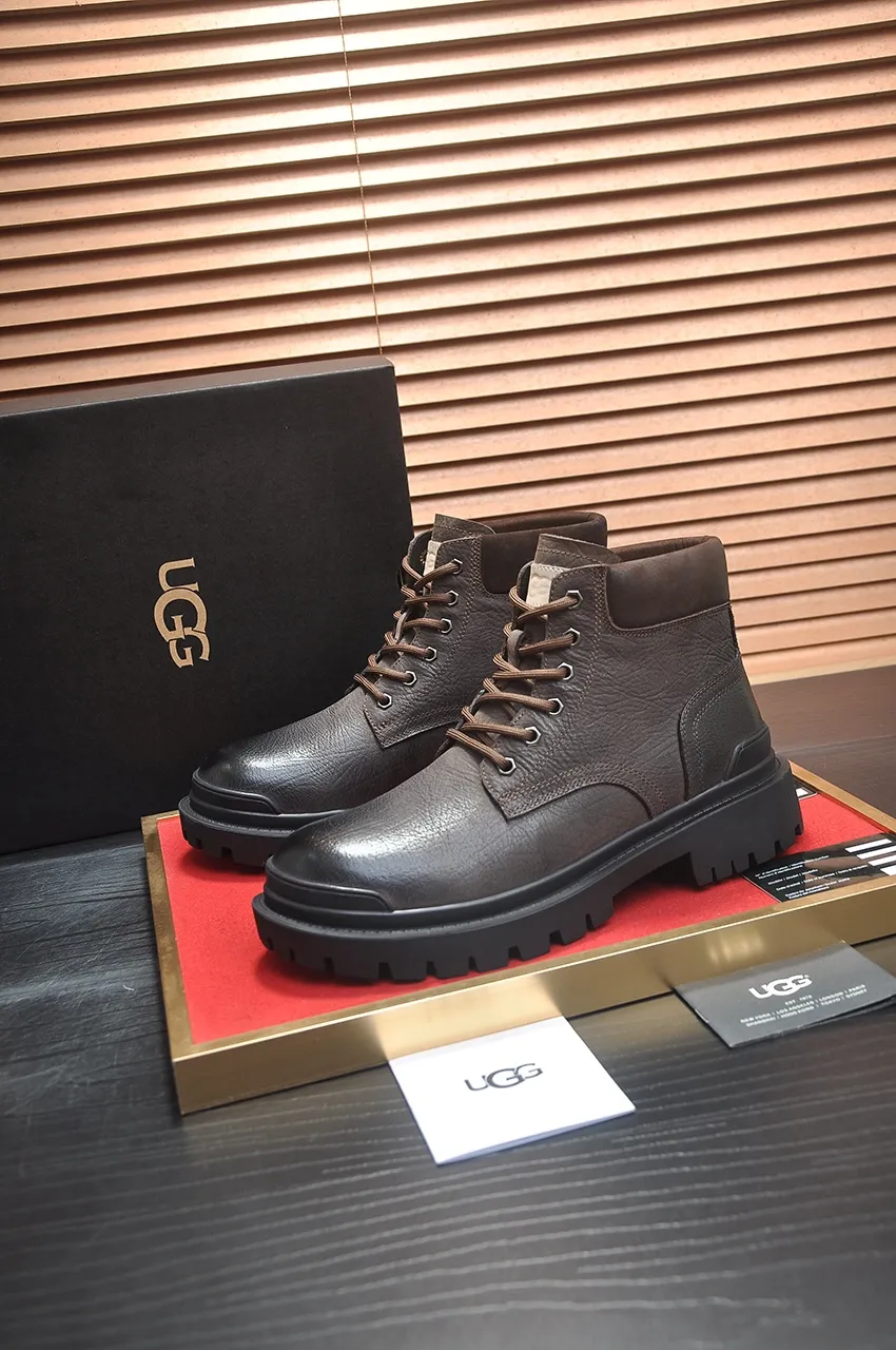 Men's shoes 💰640💶 [UGG] (full wool lining) top-end high-quality fur-in-one warm snow boots from Australia's warm luxury brand men's shoes, UGG-5877 official website synchronized, made of imported cowhide, carefully sewn...Imported rubber foam outsole (comfortable, soft, wear-resistant) The quality is really great...Exquisite workmanship, you can't put it down at first sight, available in sizes 39-44